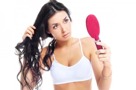 сезонное выпадение волос у женщин